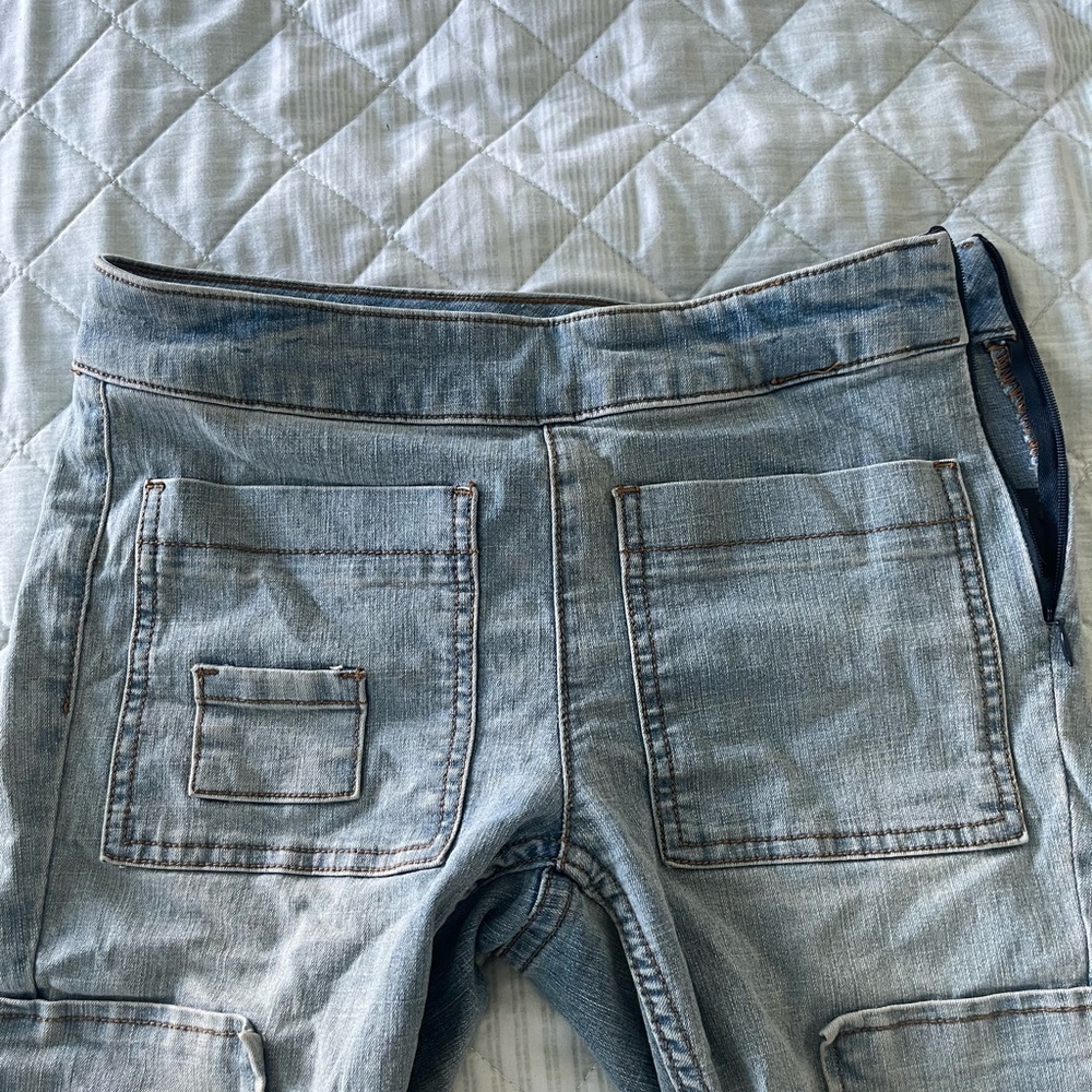 BDG Light Blue Denim Jeans with Pockets